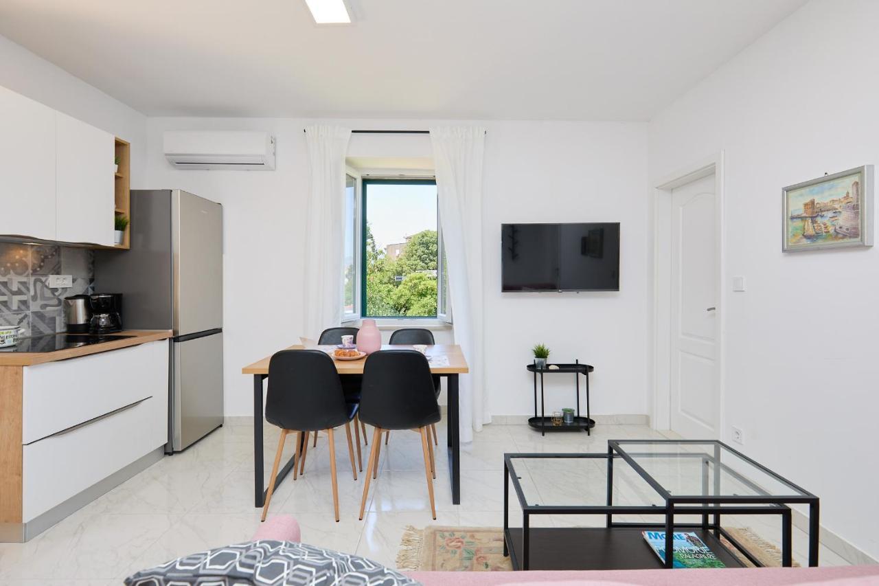 Apartment Fragola ดูบรอฟนิก ภายนอก รูปภาพ